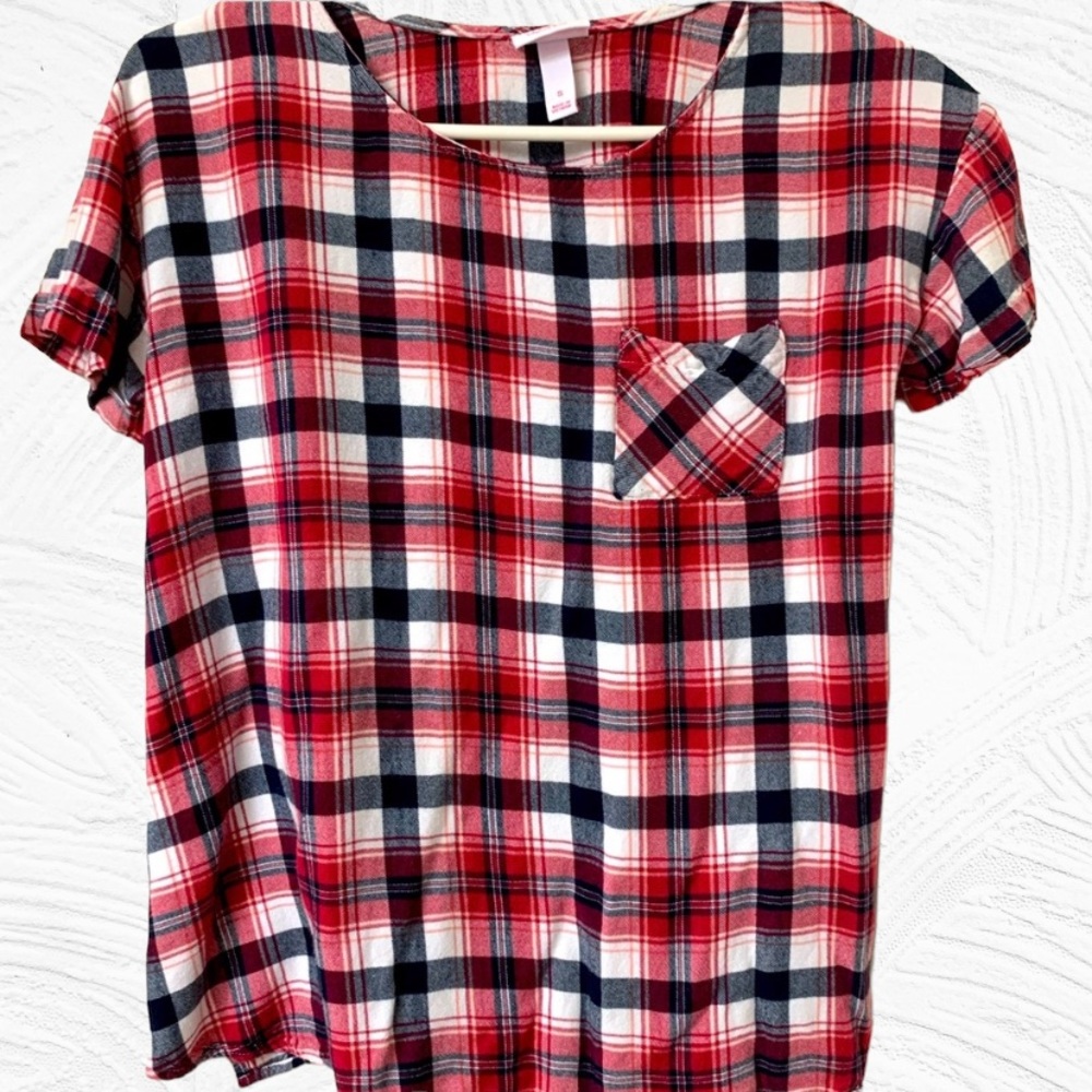 Maternity plaid shirt